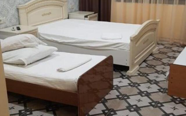 У Роберта и Оксаны
