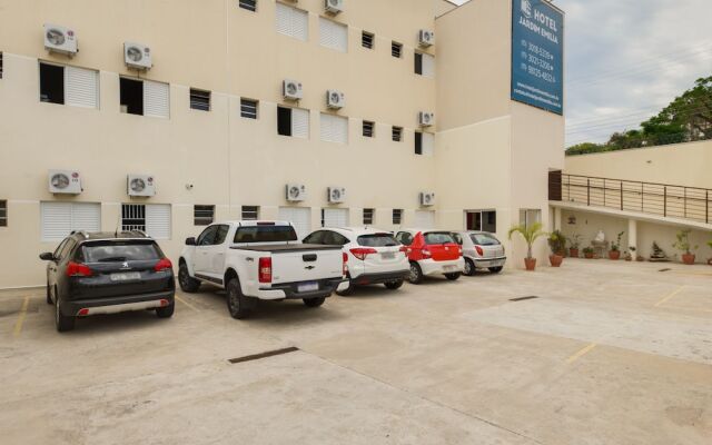 OYO Hotel Jardim Emilia