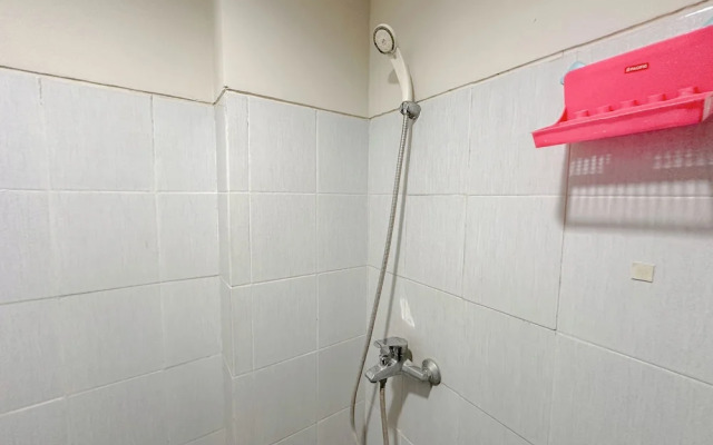 Strategic 2Br Apartment Near Its Campus At Dian Regency