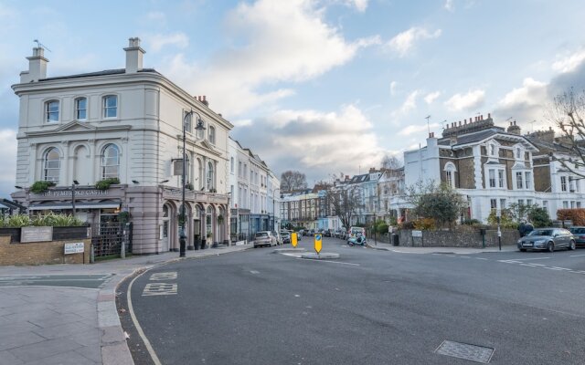 Bright Family Home in Primrose Hill