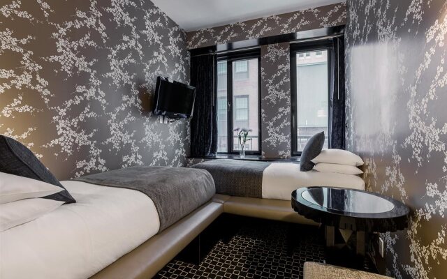 45 Times Square Hotel