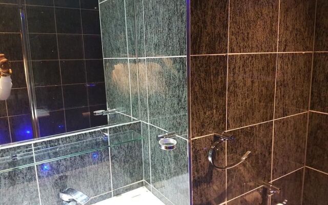 Check Inn Hotel Abuja