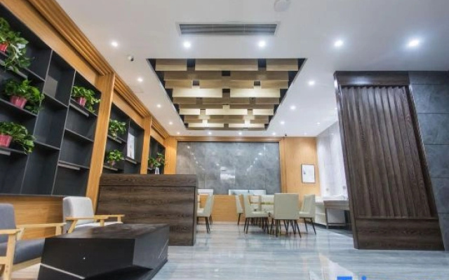 How Easy Hotel Fuyang (Wanda Plaza)