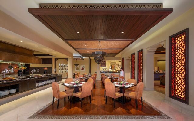 Royal Pavilion Villas by Qasr Al Sarab
