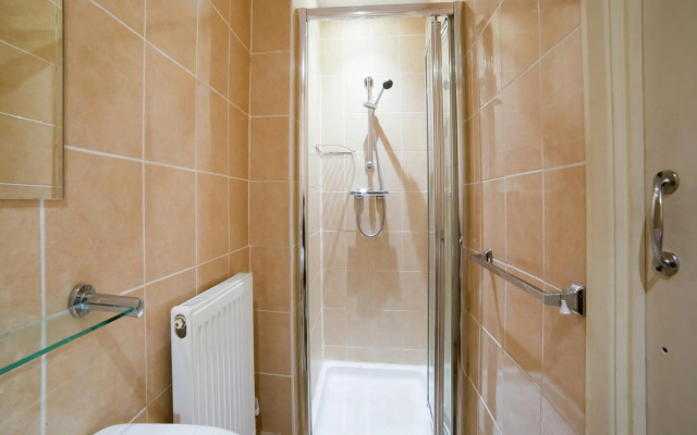 OYO Eagle House Hotel, St Leonards Hastings