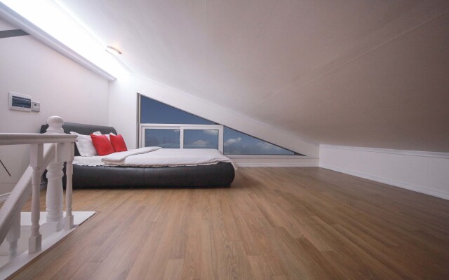 The South Sea, SPA Hill pension