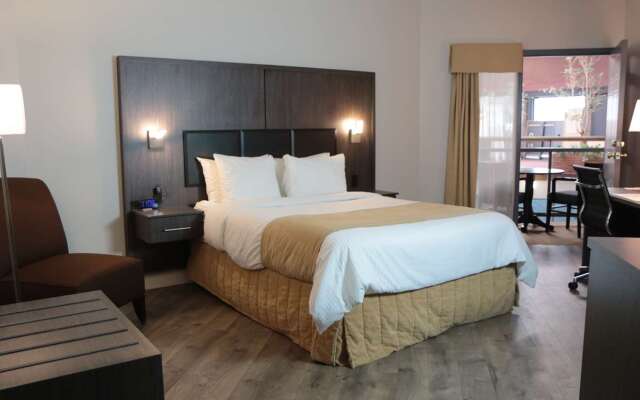 Best Western Plus Laval Montreal & Conference Centre