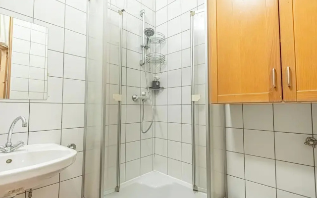 Affordable 2BR Apt Long Stay Stadthalle