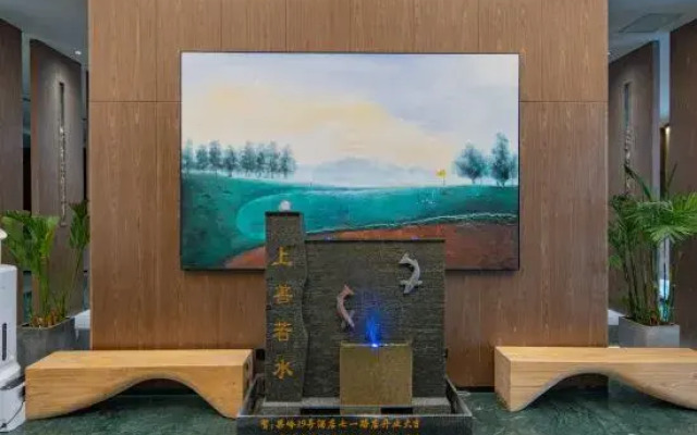 Green No. 19 Hotel (Nanyang Seventh Road Wollonggang Store)