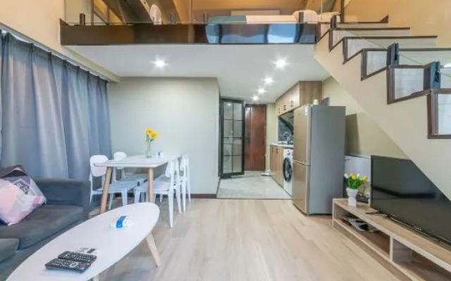 Zizaiju Serviced Apartment (Greenland Peak Shanghui Branch)