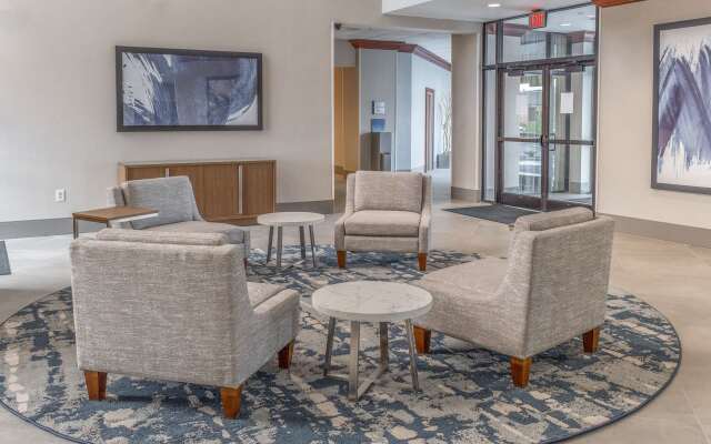 DoubleTree by Hilton New Bern Riverfront