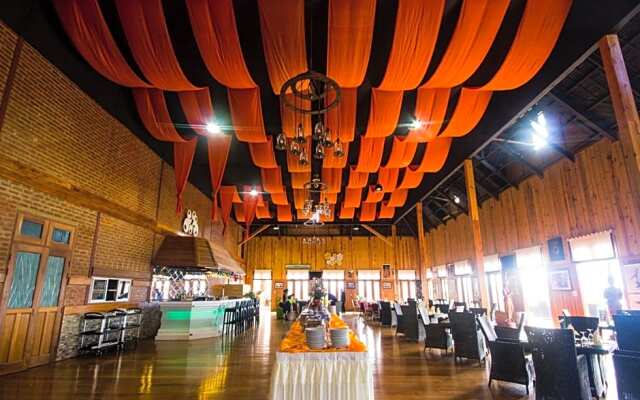 Royal Nadi Resort