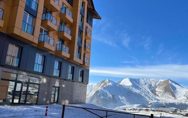 Delux apartment for 6 guest, new gudauri