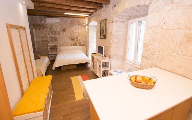 Apartments Stelina