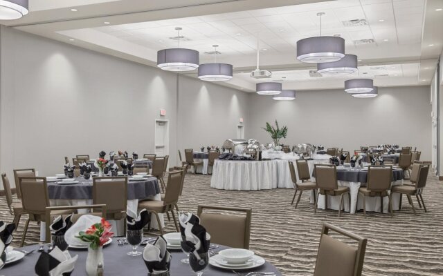 Staybridge Suites Florence - Civic Center by IHG