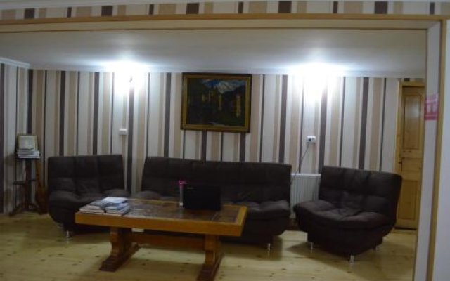 Guesthouse Qarim