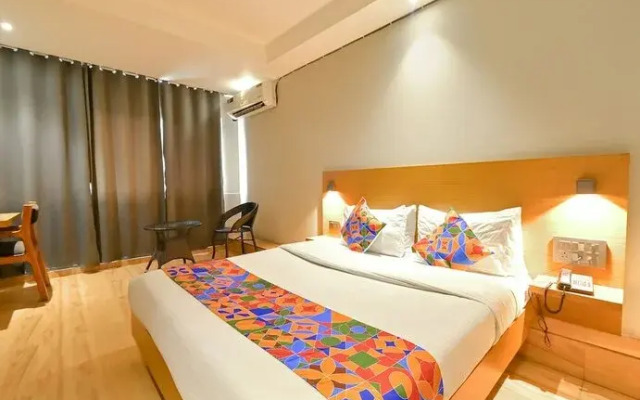 Fabhotel Penthouse