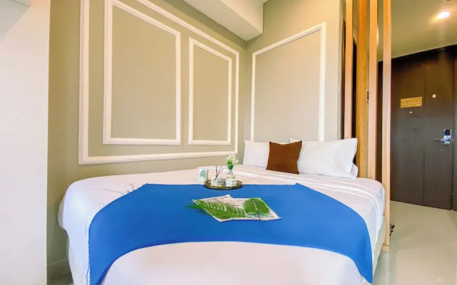 Cozy and Enjoy Living Studio at Vasaka Solterra Apartment