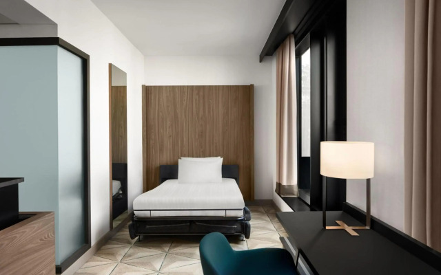 Courtyard by Marriott Paris Porte de Versailles
