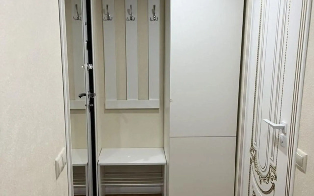 Апартаменты на улице Просвещения 12к2