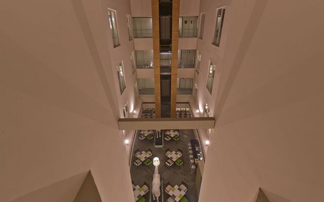 K10 Hotel