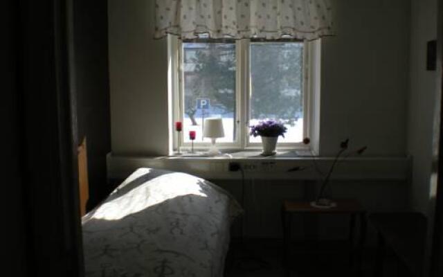Kenroi Hostel Sveavägen 8