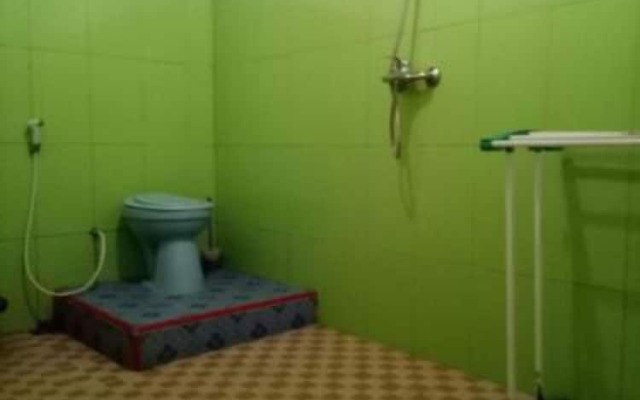 Laster Jony's Guest House