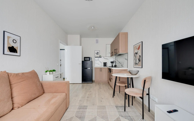 Happy People на бульваре Эйнштейна 5