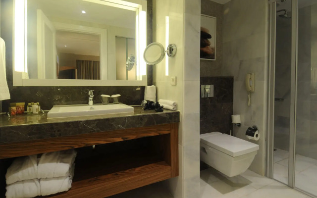 Gold Island Selected Hotel