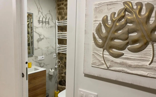 As Penedas, Casa dos Arcos