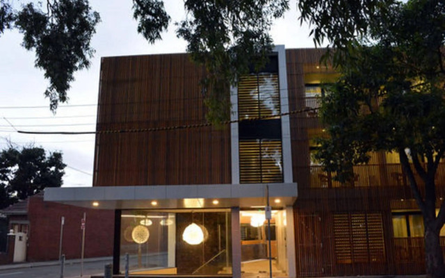 Melrose Apartments
