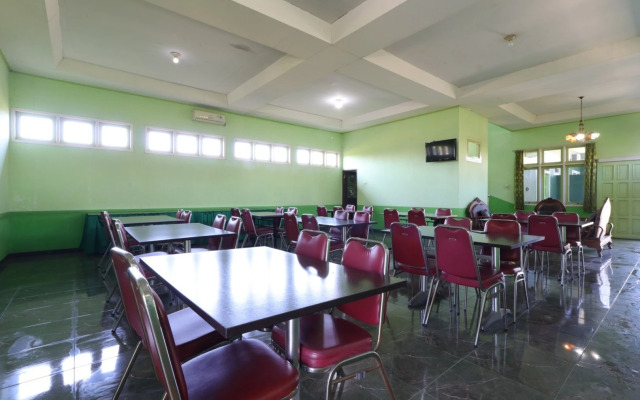 Cantik Hotel