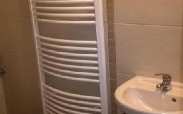 Vígadó Apartmanház