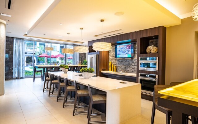 Luxury Apts near SDSU by WanderJaunt