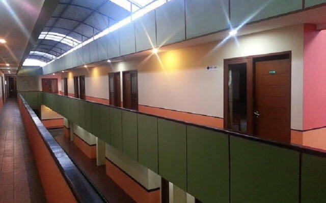 Zuzu Taman Kota