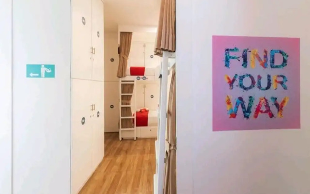 Ozora Tiying Tutul Hostel Canggu - Adults Only