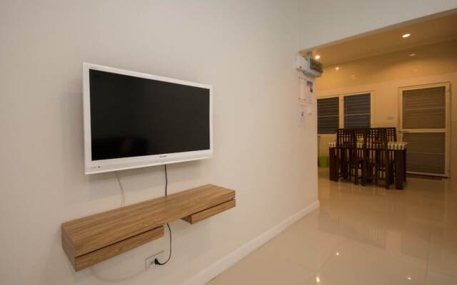 Bansansabuay Hua Hin Pool Villas