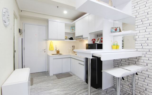 The Suite Metro Apartemen By Mm Pro