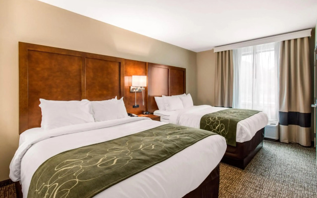Comfort Suites Denver near Anschutz Medical Campus