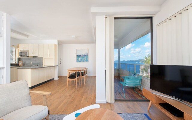 Bangalee, Unit 15/41 Soldiers Point Road