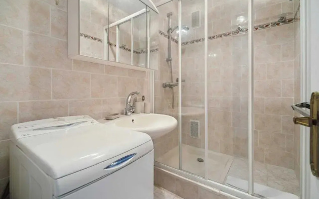 Apt 2br/4p-balcony Saint-tropez