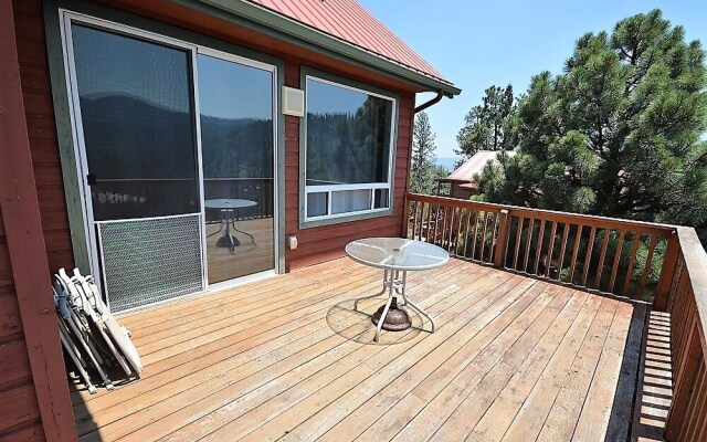 Majestic Cabin - Three Bedroom Cabin