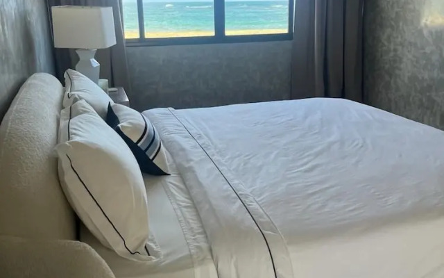 The Palm Bay Club Lodge