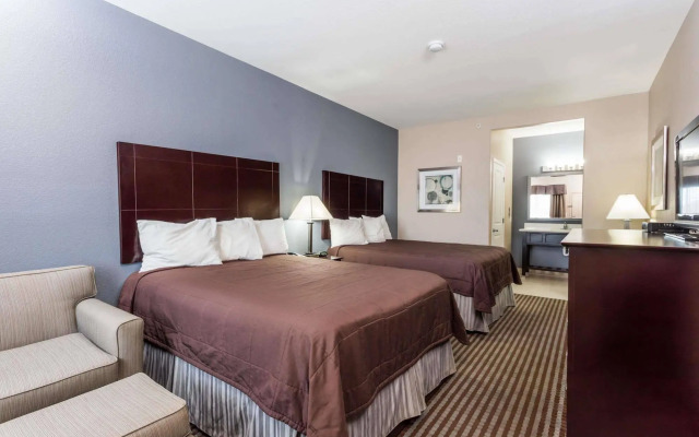 Knights Inn Three Rivers