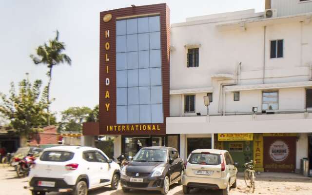 OYO 33503 Hotel Holiday international