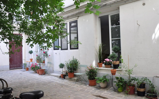 Artisan Lofts courtyard Opéra