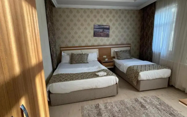 Dimet Park Hotel