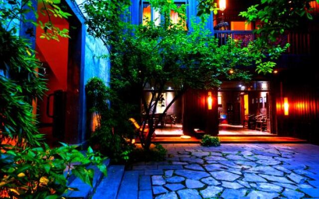 Jiuqi Chen'ai Luoding Boutique Holiday Homestay