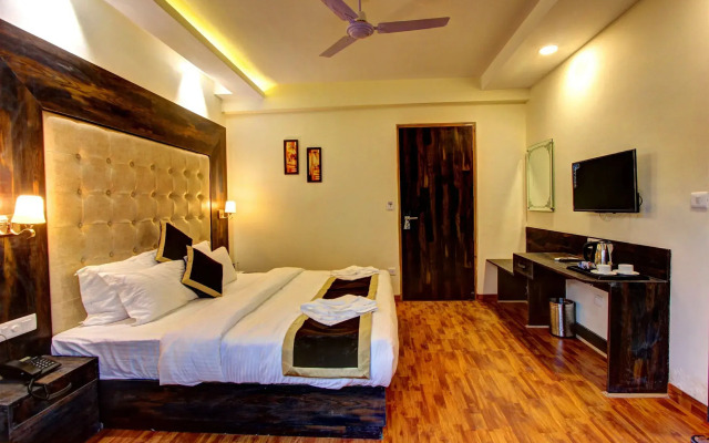 Hill County Resort & Spa, Manali