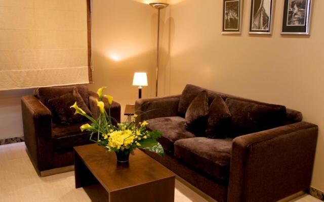 Golden Tulip Hotel Deville